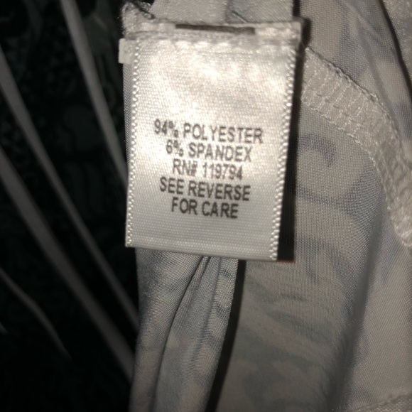 Burnout / slashed blouse, black & white 1X - Picture 4 of 5